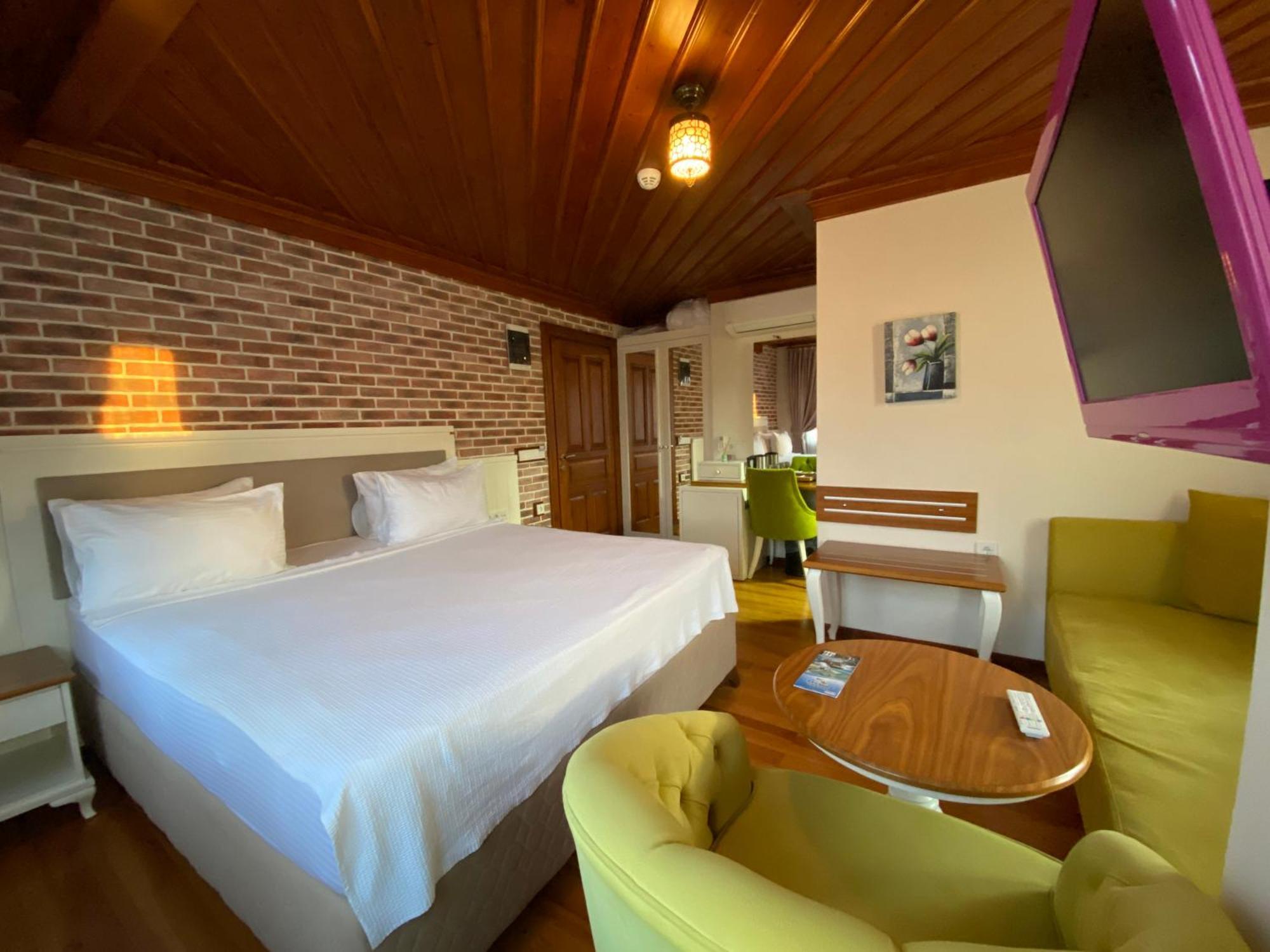 Kervan Hotel Antalya Exteriör bild